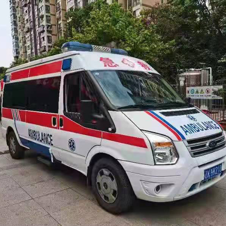 梁平长途救护车护送病人返乡